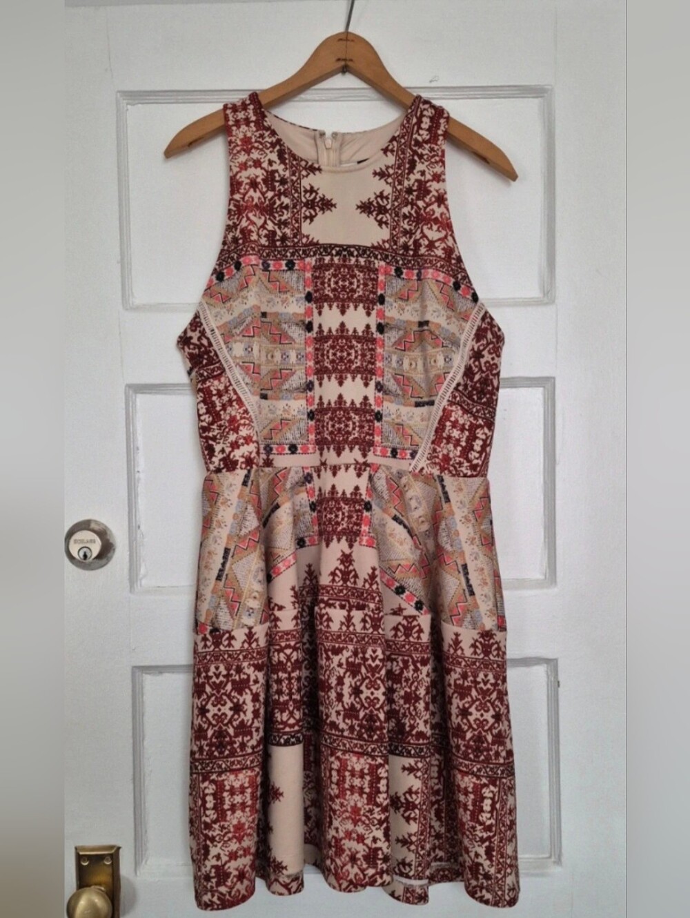 Mossimo Supply Co. Beige Taupe Dress with Burgundy Floral Boho Print XL